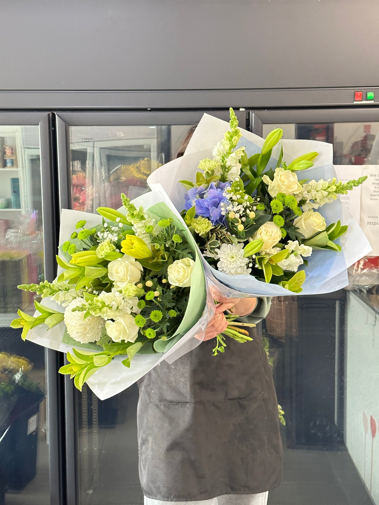 ‘Not So Red’ Christmas bouquet