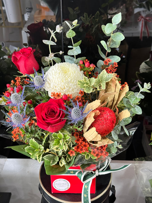 Christmas festive native box - Vermont Florist