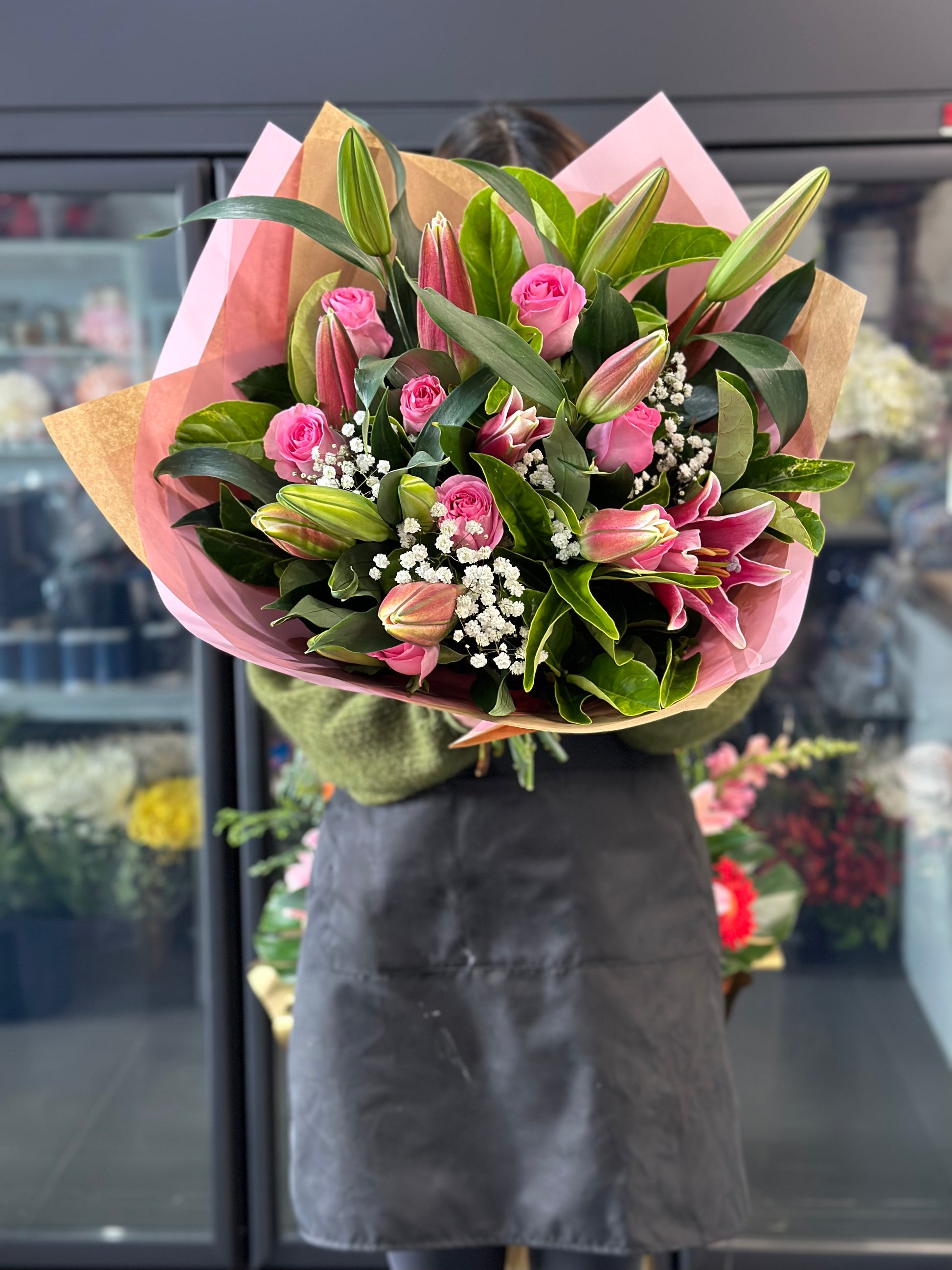 Classic oriental lily and rose bouquet PINK - Vermont Florist