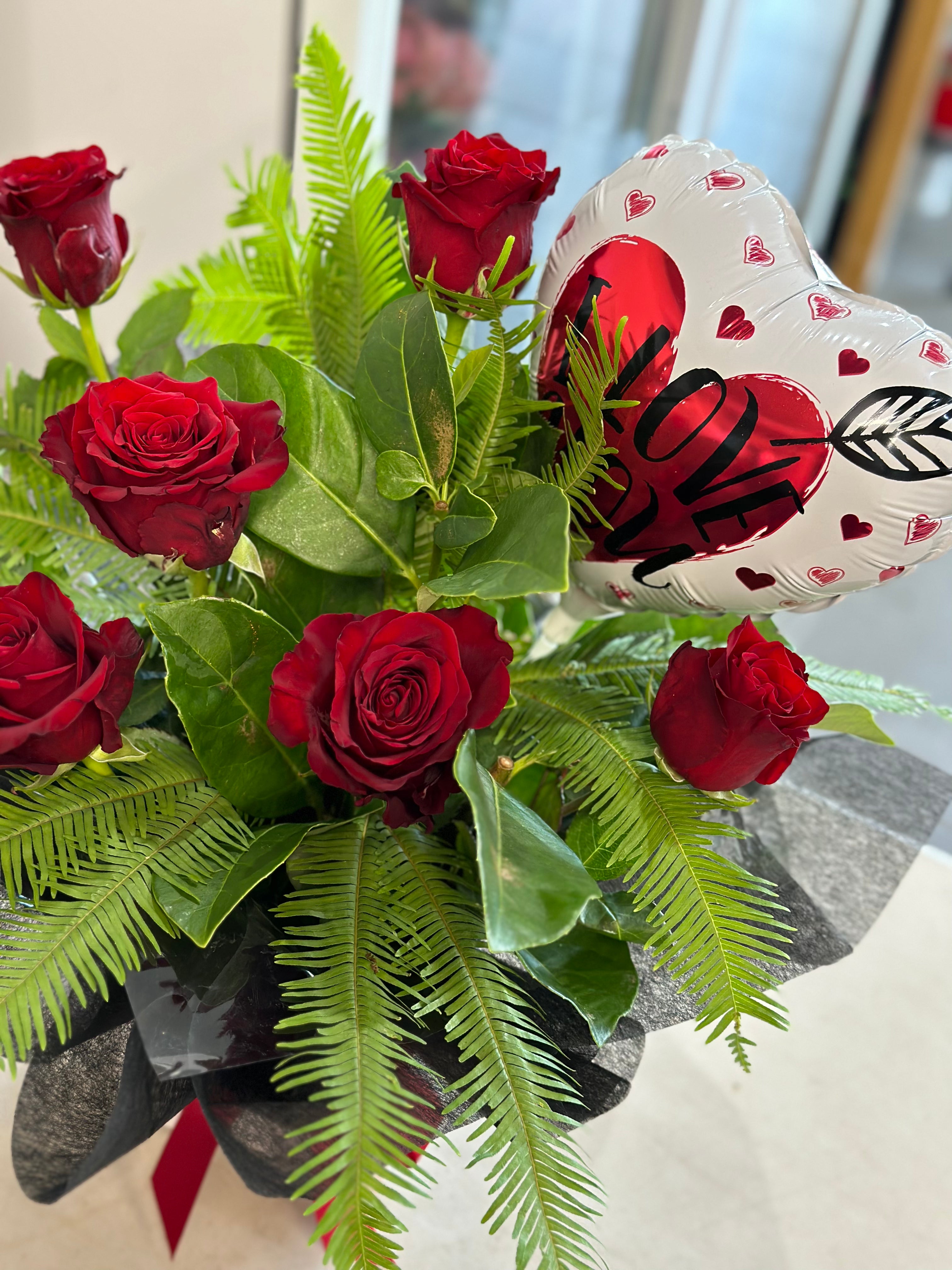 Premium red rose Box and love ballon - Vermont Florist