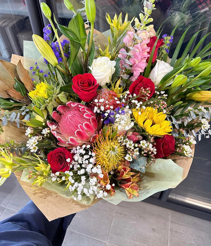 Deluxe size Native mixed seasonal bouquet