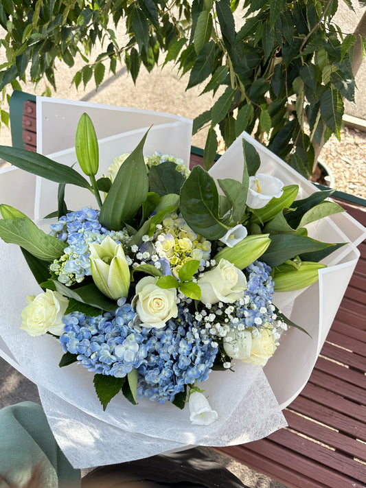 Blue and white bouquet ( Seasonal Hydrangea)