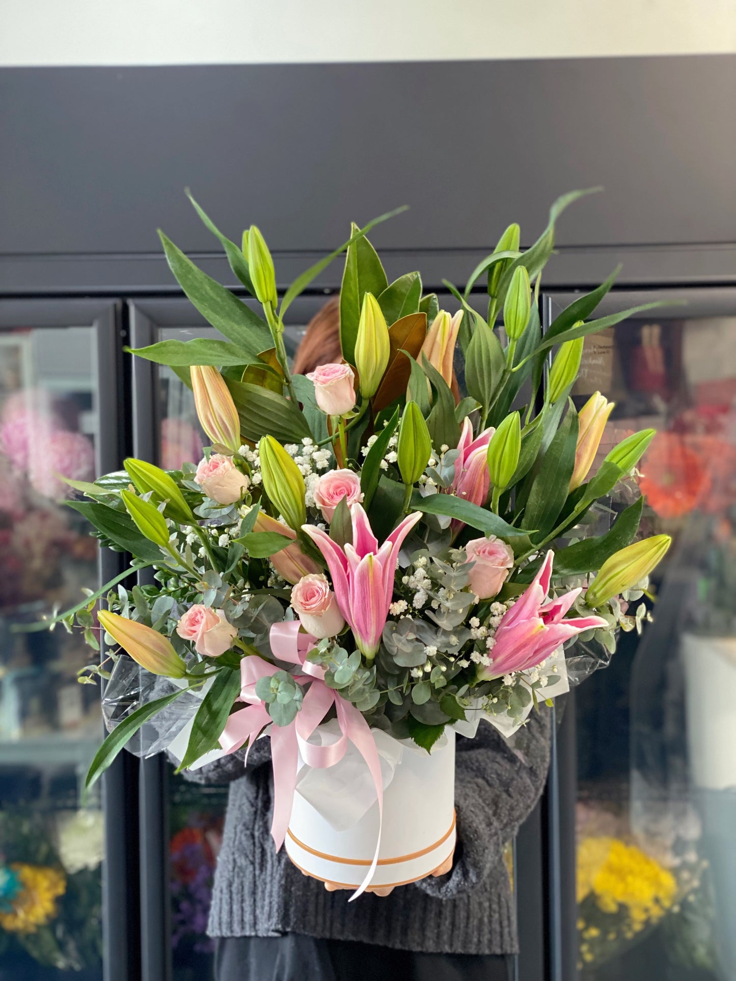 Scented pink oriental lily and rose hat box arrangement - Vermont Florist